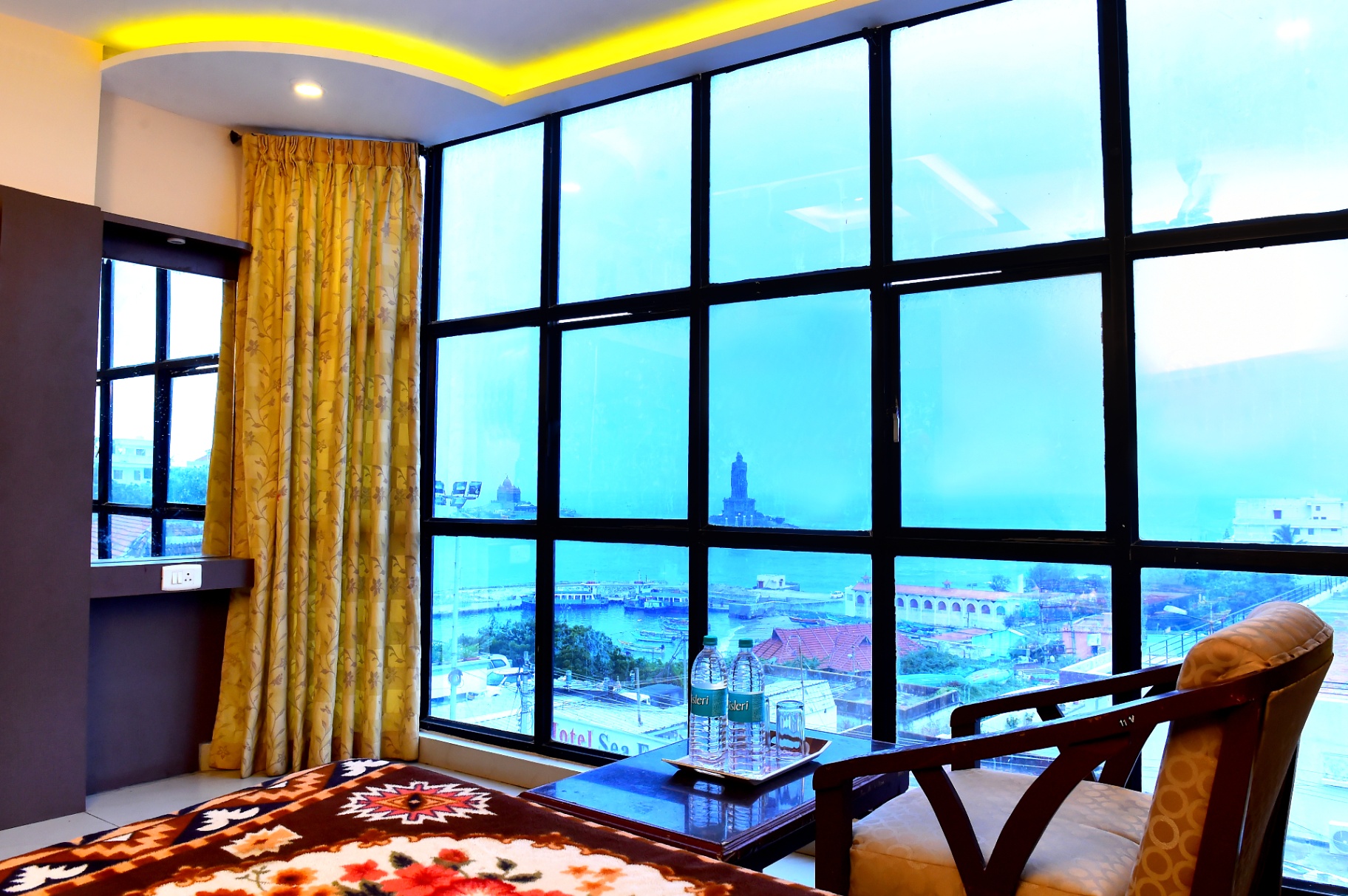 Double bed sea-facing room