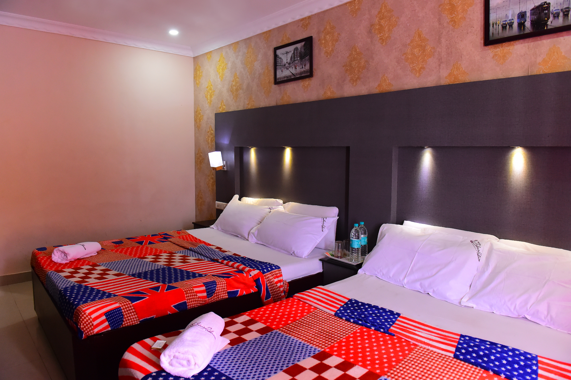 Four-bed family suite